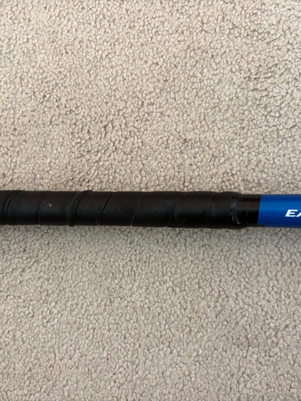 Easton Quantum Youth Baseball Bat -10 White Blue 30" 20oz SL22Quan108 - Picture 6 of 8